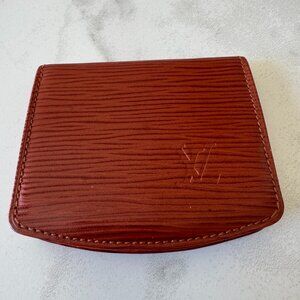 Louis Vuitton Malletier Kenyan Fawn Epi Double Coin Purse - Very Good Condition